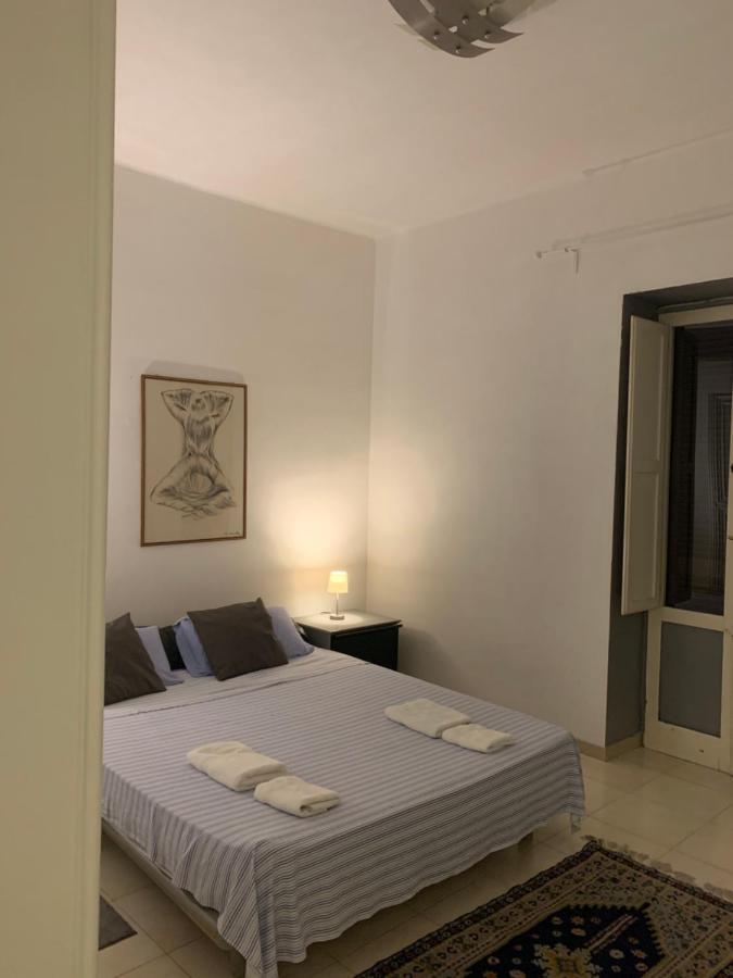 Apartment City Center Eighty-Five บารี ภายนอก รูปภาพ