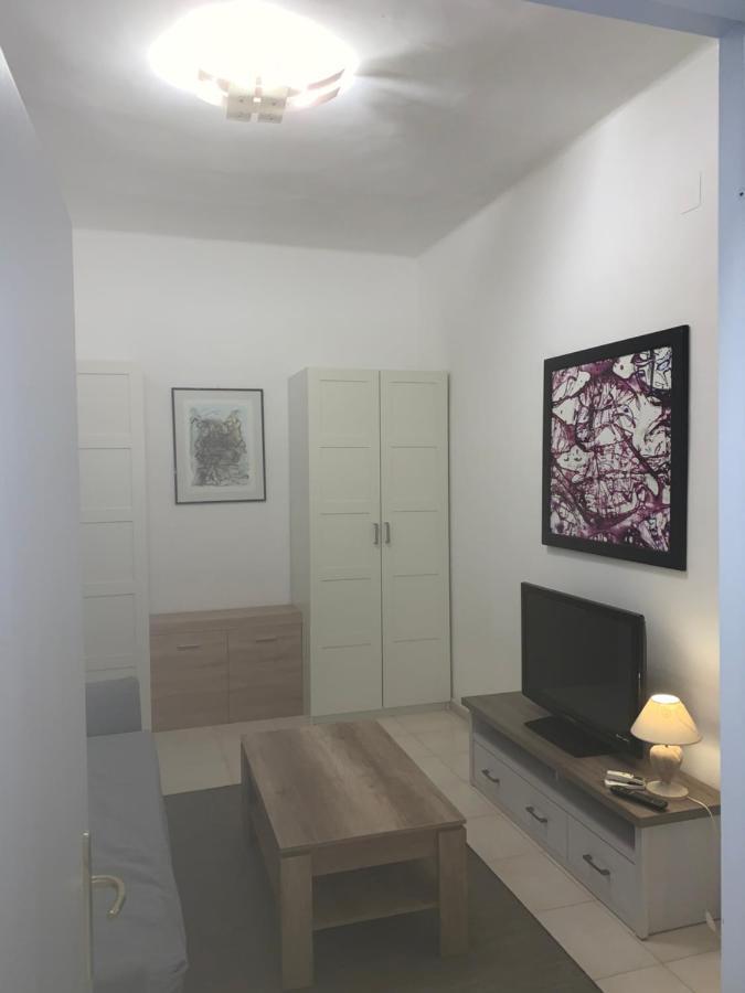 Apartment City Center Eighty-Five บารี ภายนอก รูปภาพ